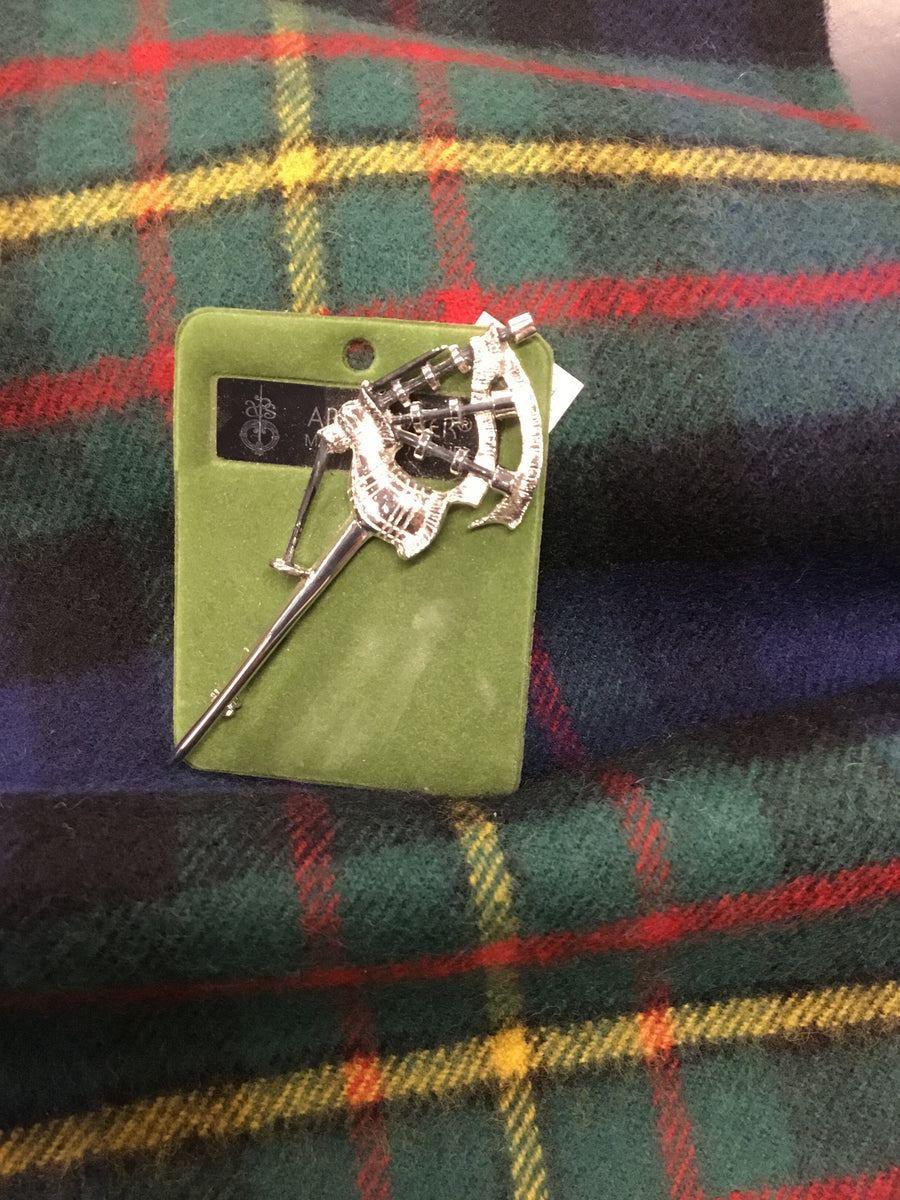 Silver Bagpipes Kilt Pin Fergus Scottish Corner Shop Ltd.