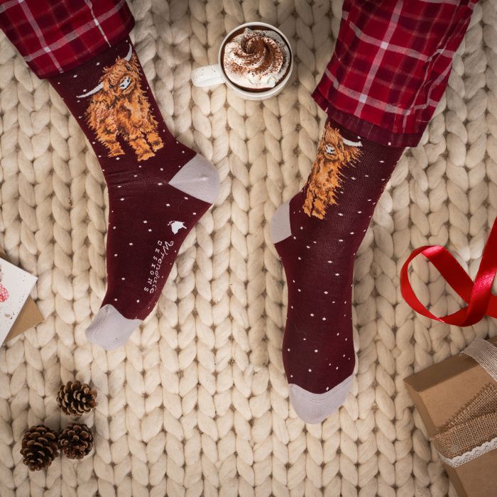 Wrendale Men’s Christmas Highland Cow Socks - A Highland Christmas