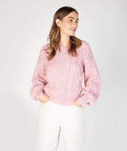IrelandsEye Honeysuckle Cropped Aran Sweater - Pale Pink